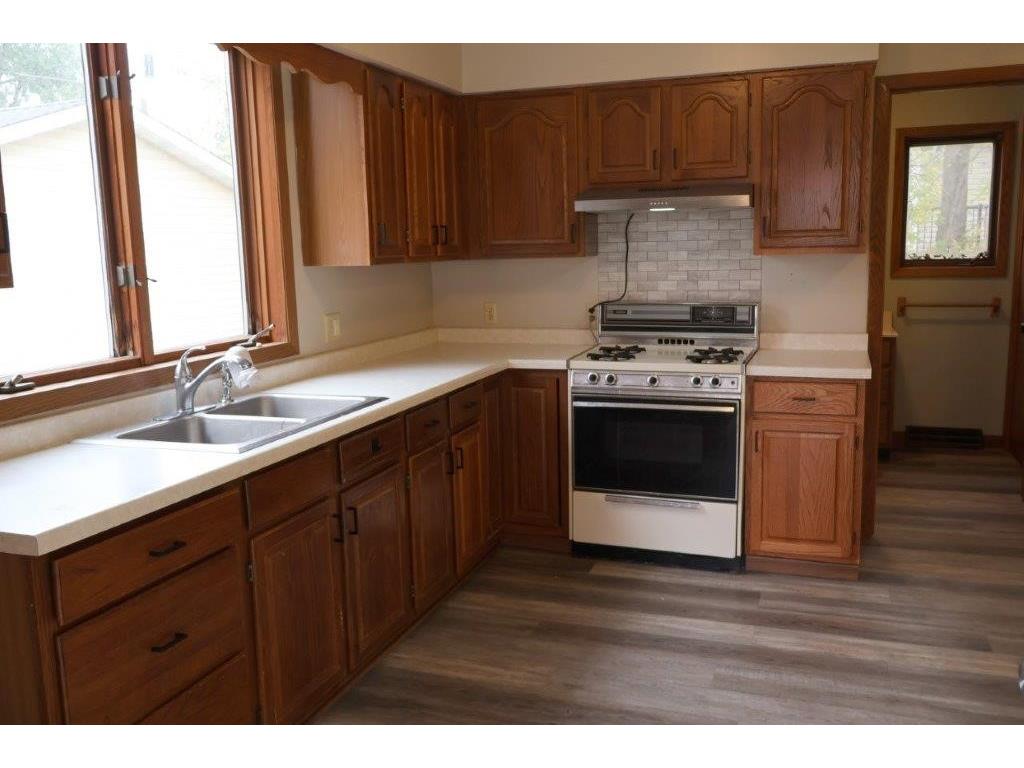 516 Lake Avenue E Ladysmith WI 54848 1596541 image5