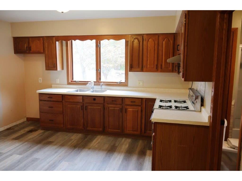 516 Lake Avenue E Ladysmith WI 54848 1596541 image7