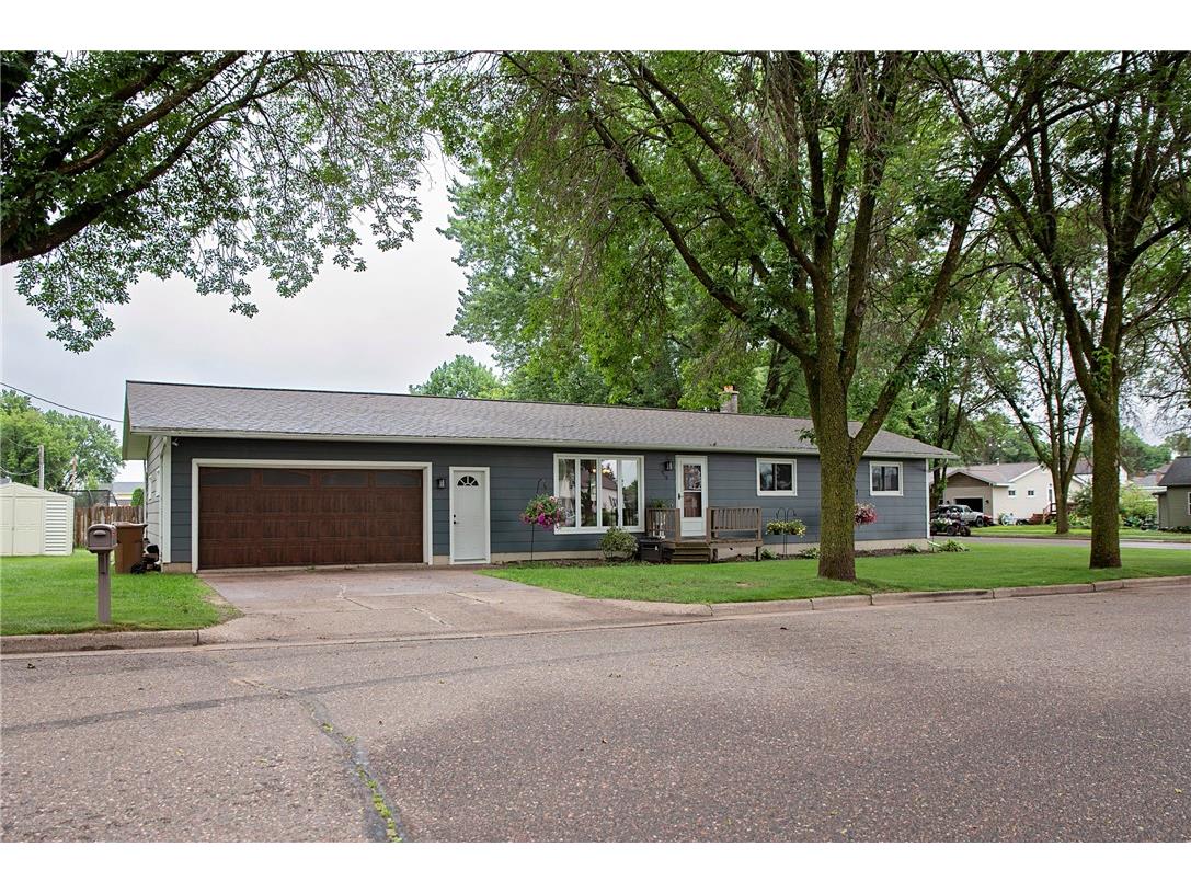 516 Priddy Street Bloomer WI 54724 1592999 image1