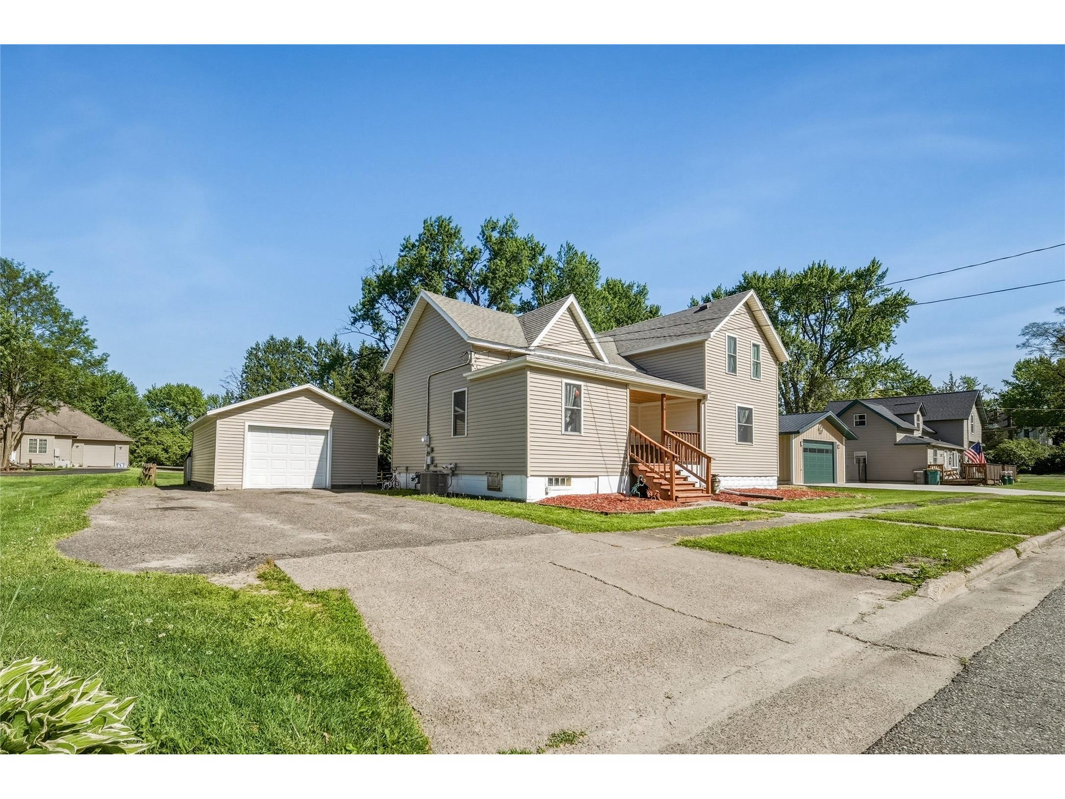 519 Wood Street Augusta WI 54722 1601874 image2