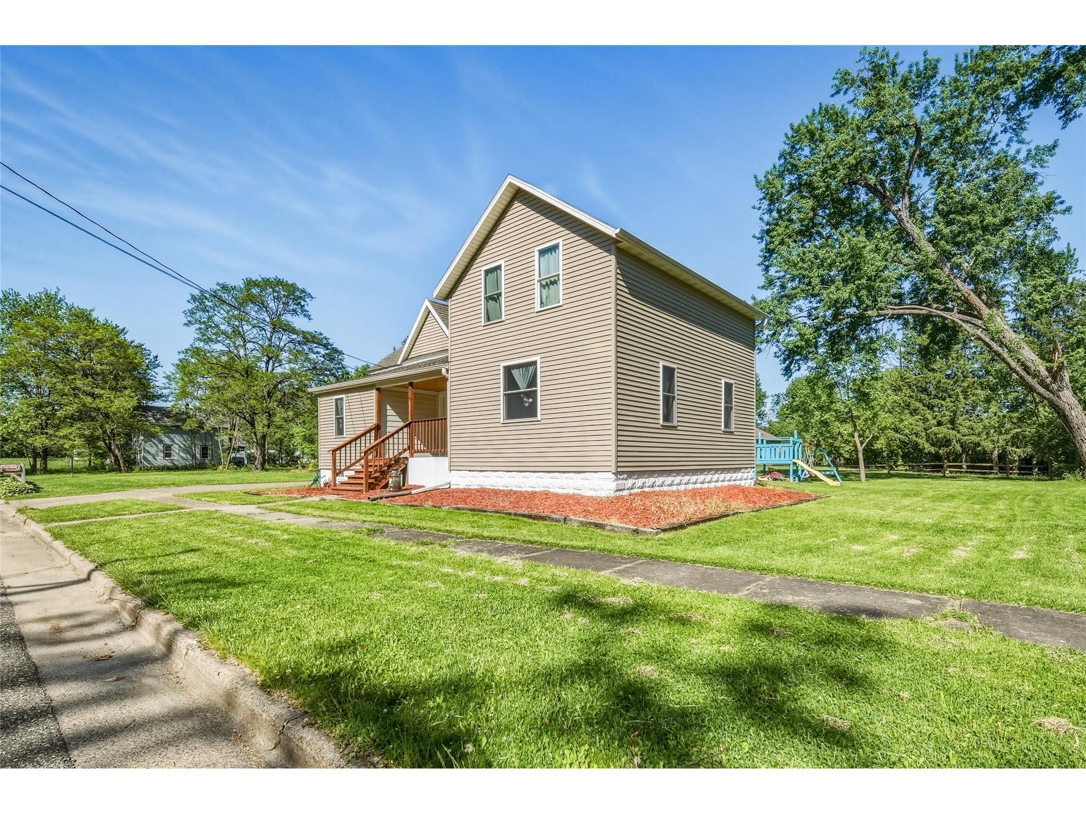 519 Wood Street Augusta WI 54722 1601874 image4