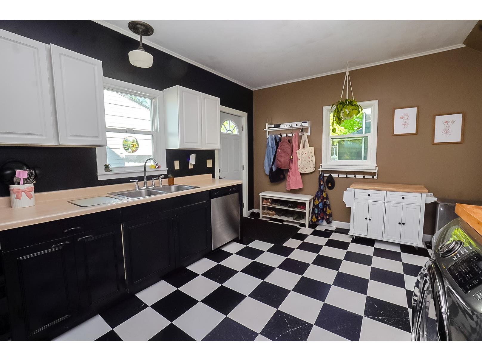 520 Dover Street Chippewa Falls WI 54729 1601565 image6