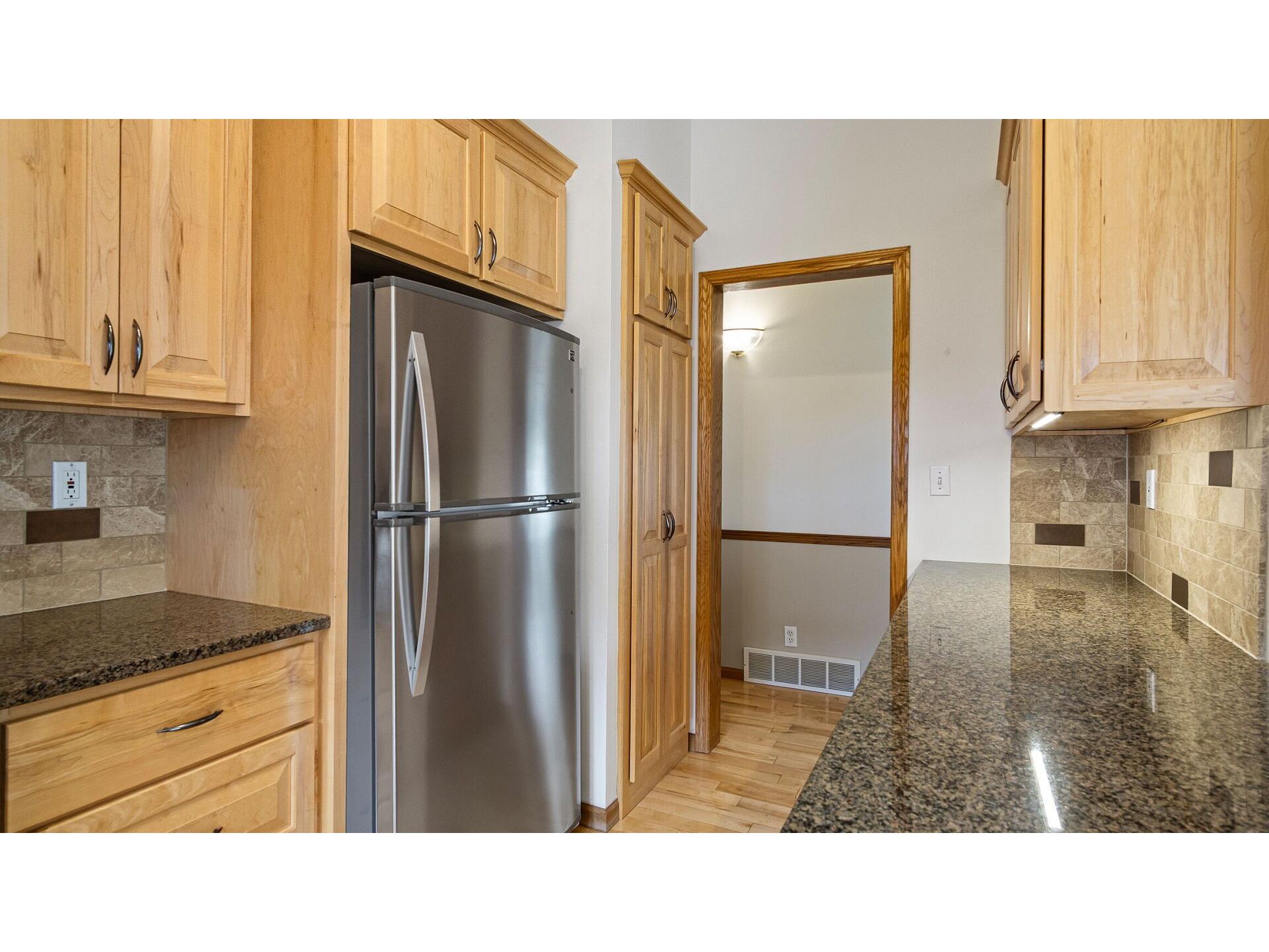 5211 E Hamilton Avenue Eau Claire WI 54701 1600062 image15