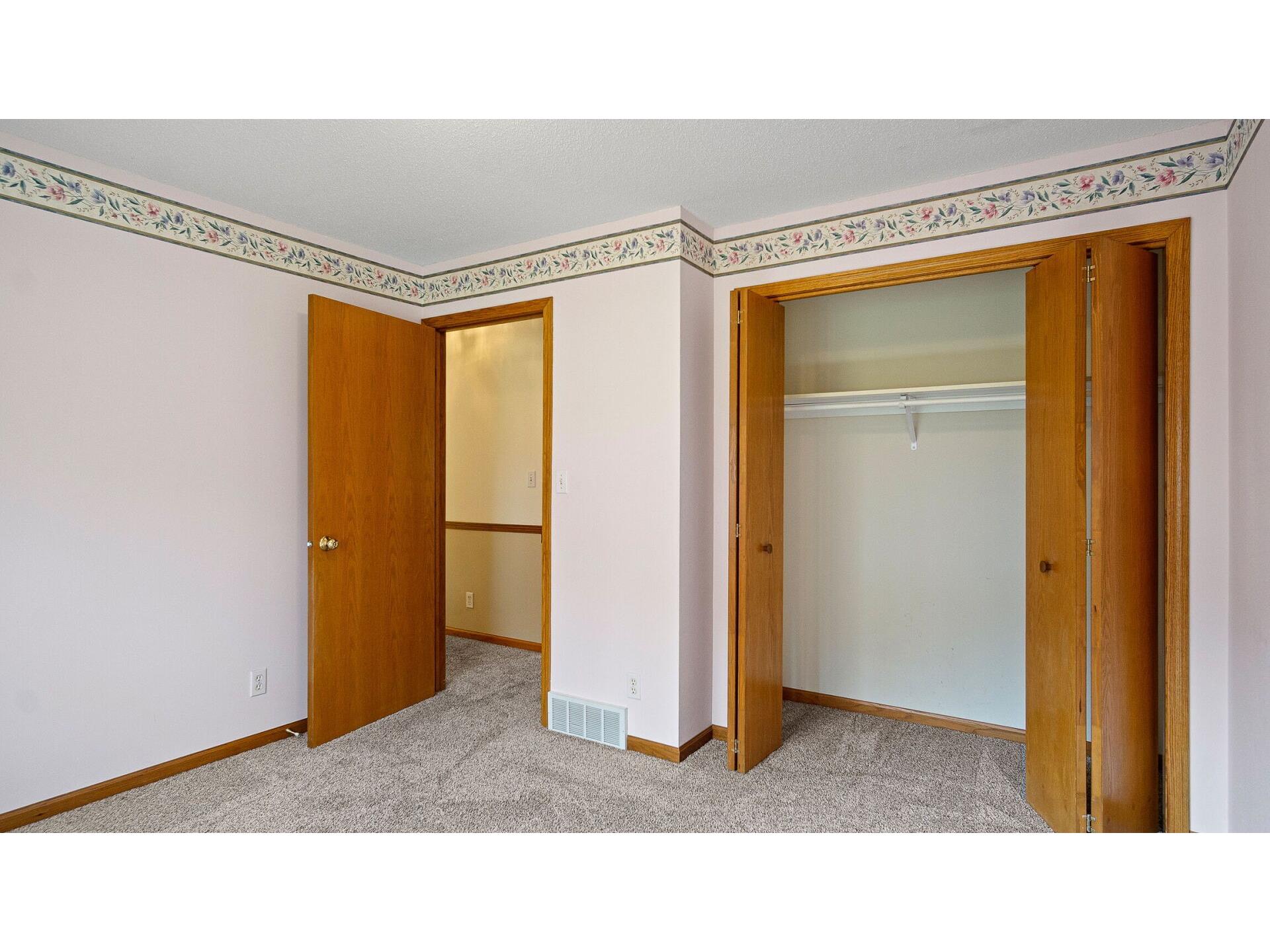 5211 E Hamilton Avenue Eau Claire WI 54701 1600062 image22