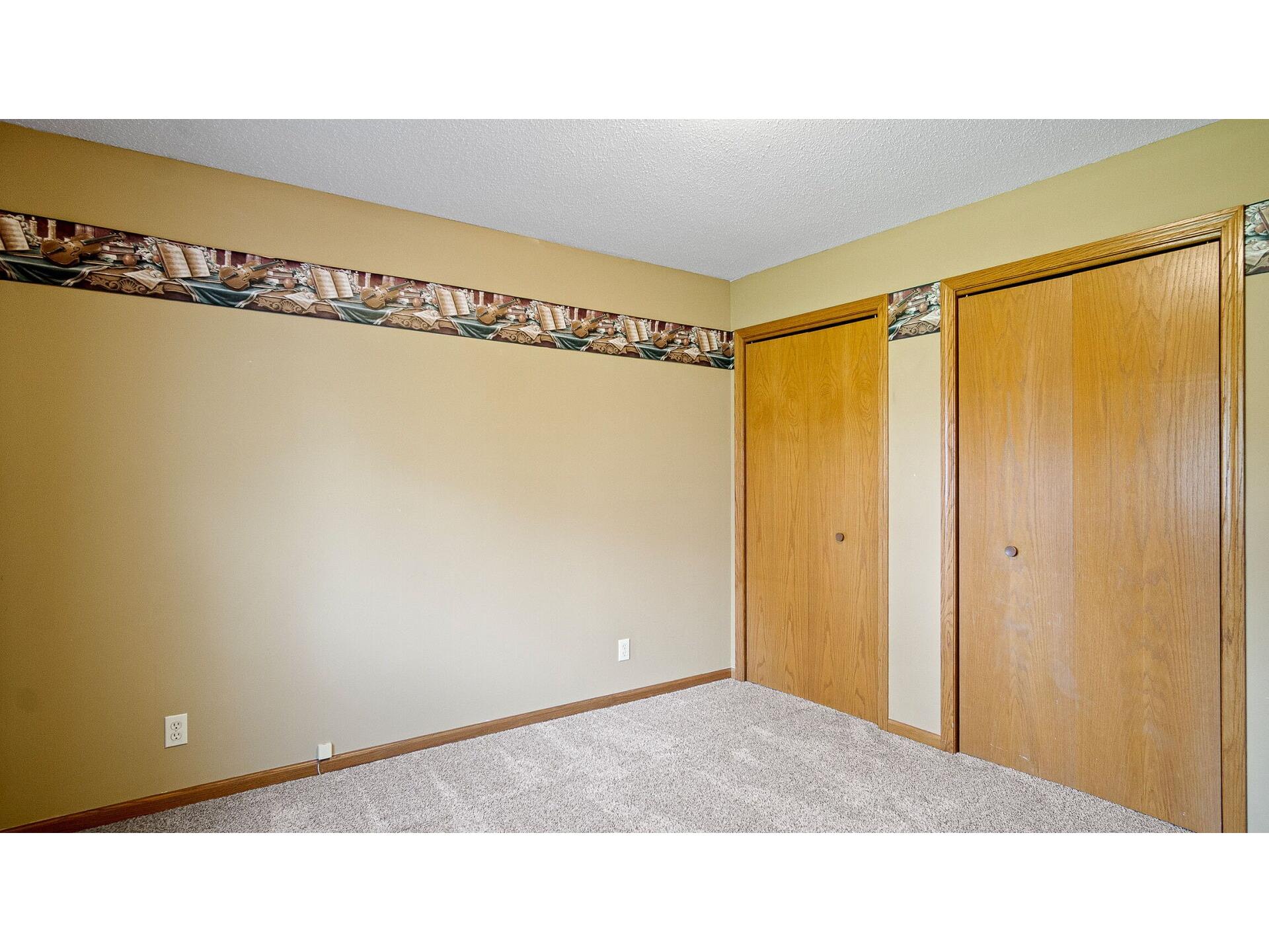 5211 E Hamilton Avenue Eau Claire WI 54701 1600062 image24