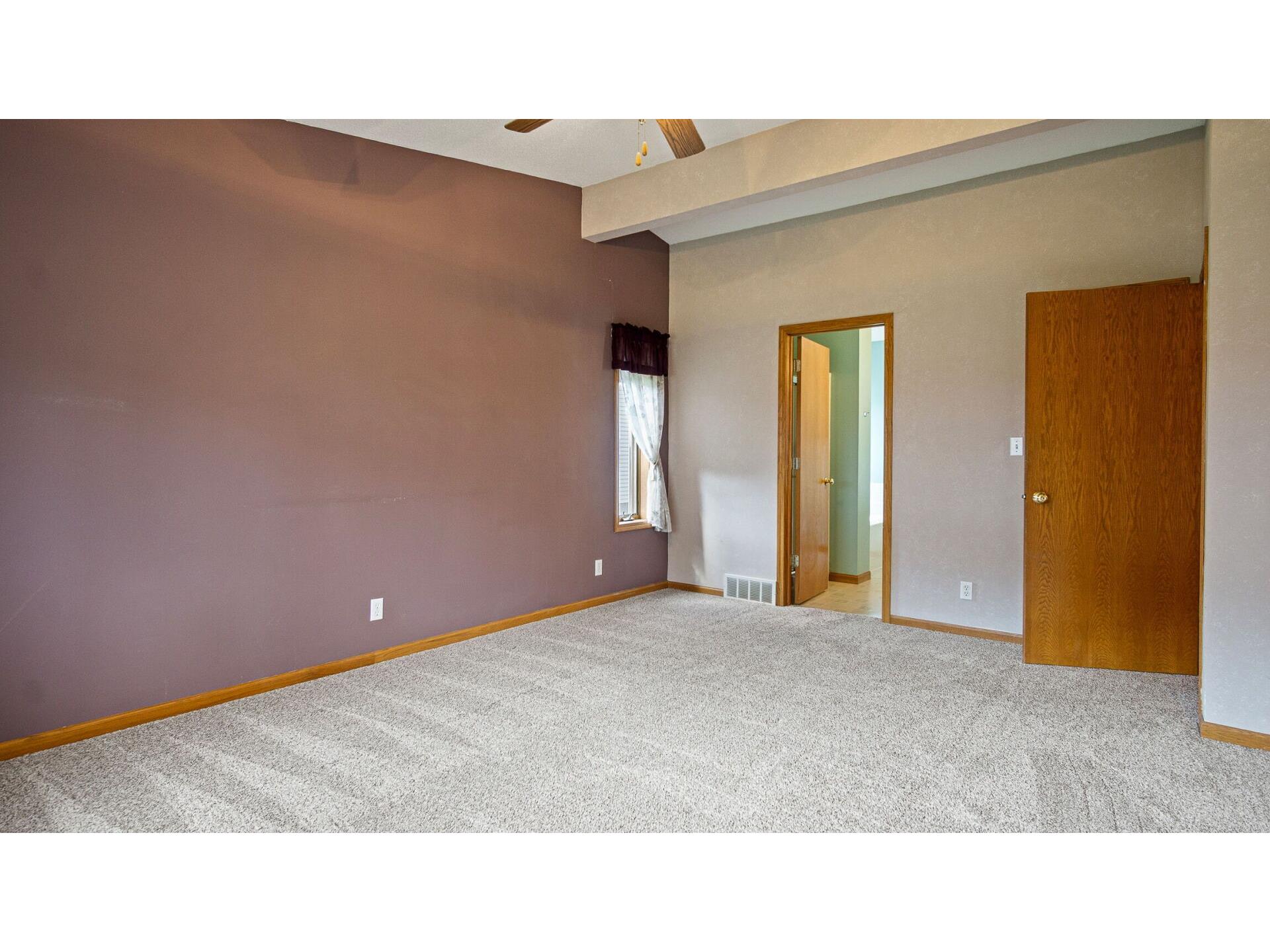 5211 E Hamilton Avenue Eau Claire WI 54701 1600062 image32