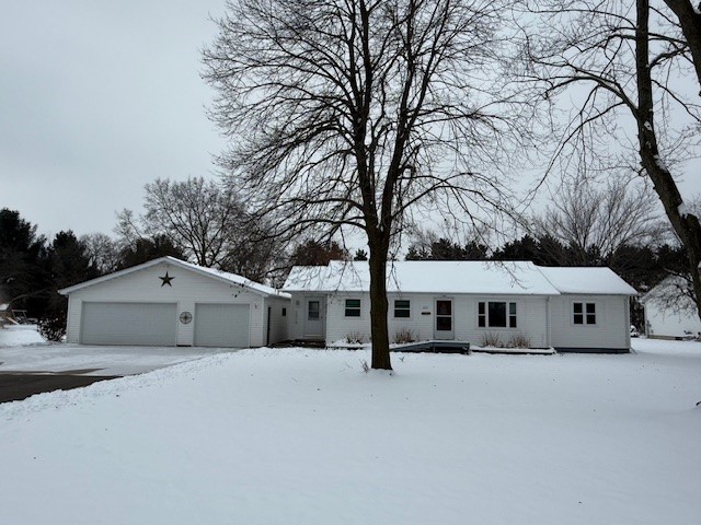 5217 E Hamilton Avenue Eau Claire WI 54701 1597061 image1