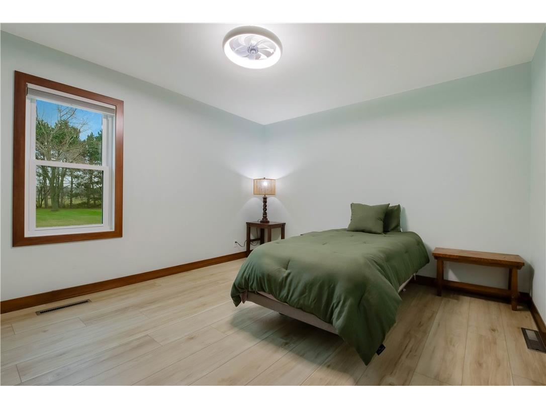 5217 E Hamilton Avenue Eau Claire WI 54701 1597061 image17