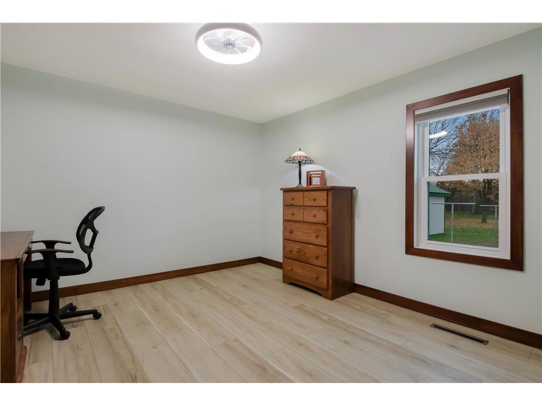 5217 E Hamilton Avenue Eau Claire WI 54701 1597061 image20