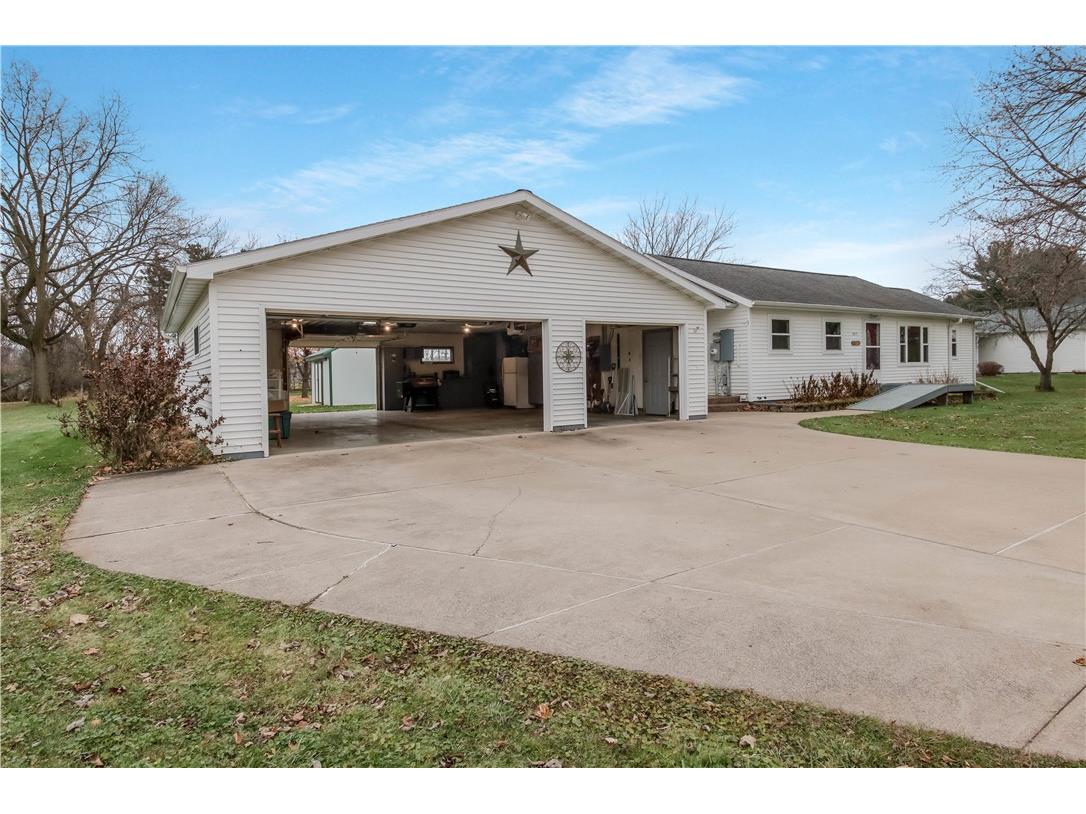 5217 E Hamilton Avenue Eau Claire WI 54701 1597061 image24