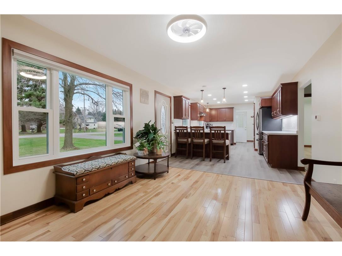 5217 E Hamilton Avenue Eau Claire WI 54701 1597061 image8