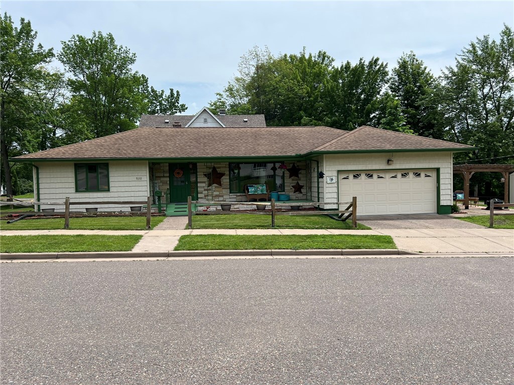 522 Bashaw Street Spooner WI 54801 1592696 image1