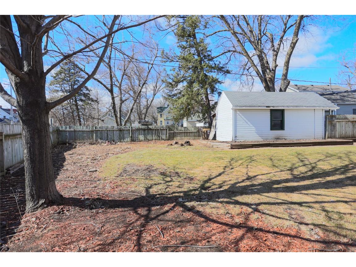 522 E Walnut Street River Falls WI 54022 1599158 image10