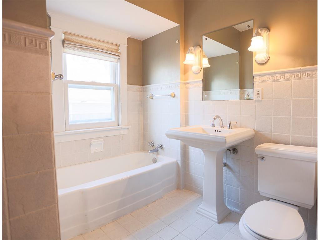 522 E Walnut Street River Falls WI 54022 1599158 image22