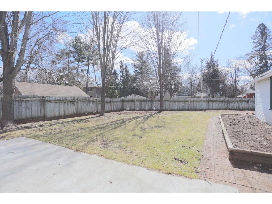 522 E Walnut Street River Falls WI 54022 1599158 image6