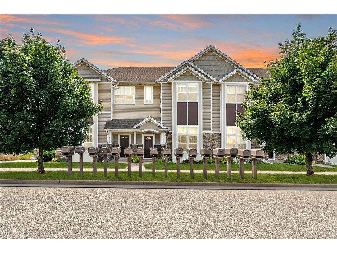 5221 Stonewood Drive Eau Claire WI 54703 1594289 image1