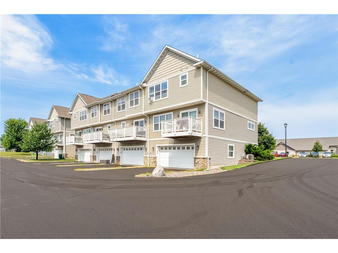 5221 Stonewood Drive Eau Claire WI 54703 1594289 image4