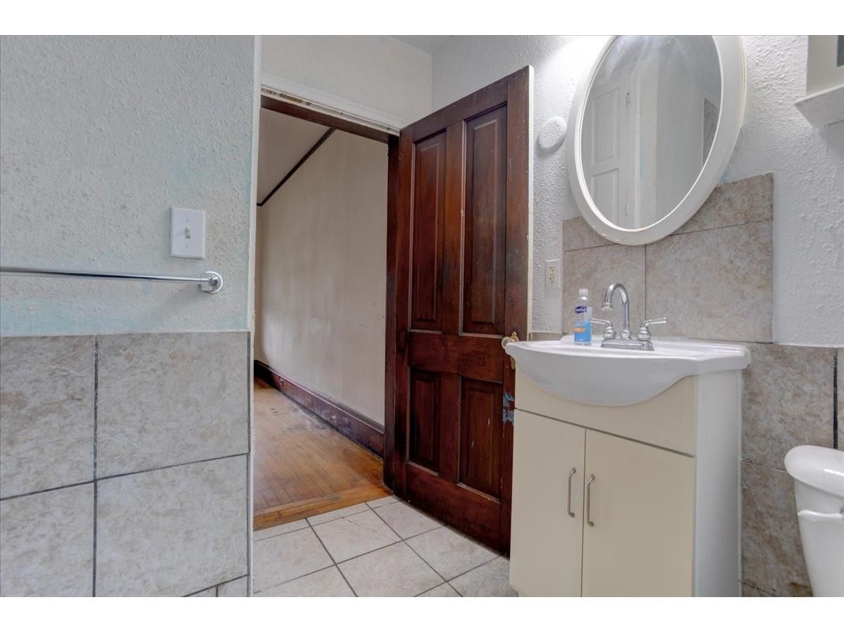 523-525 Bay Street #2 Chippewa Falls WI 54729 1603406 image11