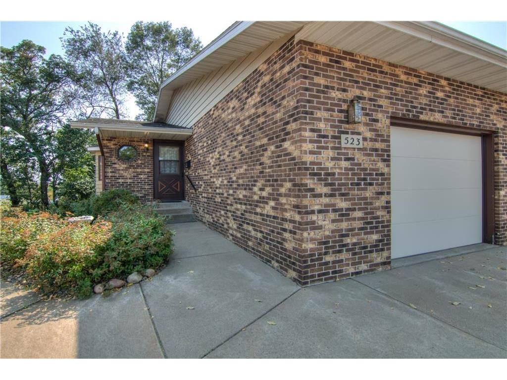 523 Goldsmith Street Chippewa Falls WI 54729 1585436 image1