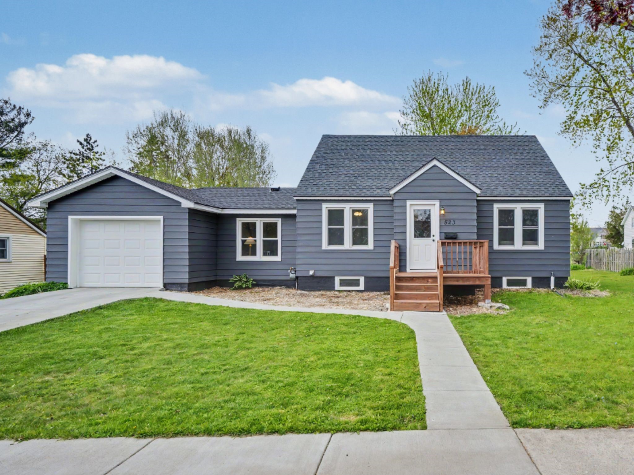 523 Madison Street Stanley WI 54768 1601128 image1