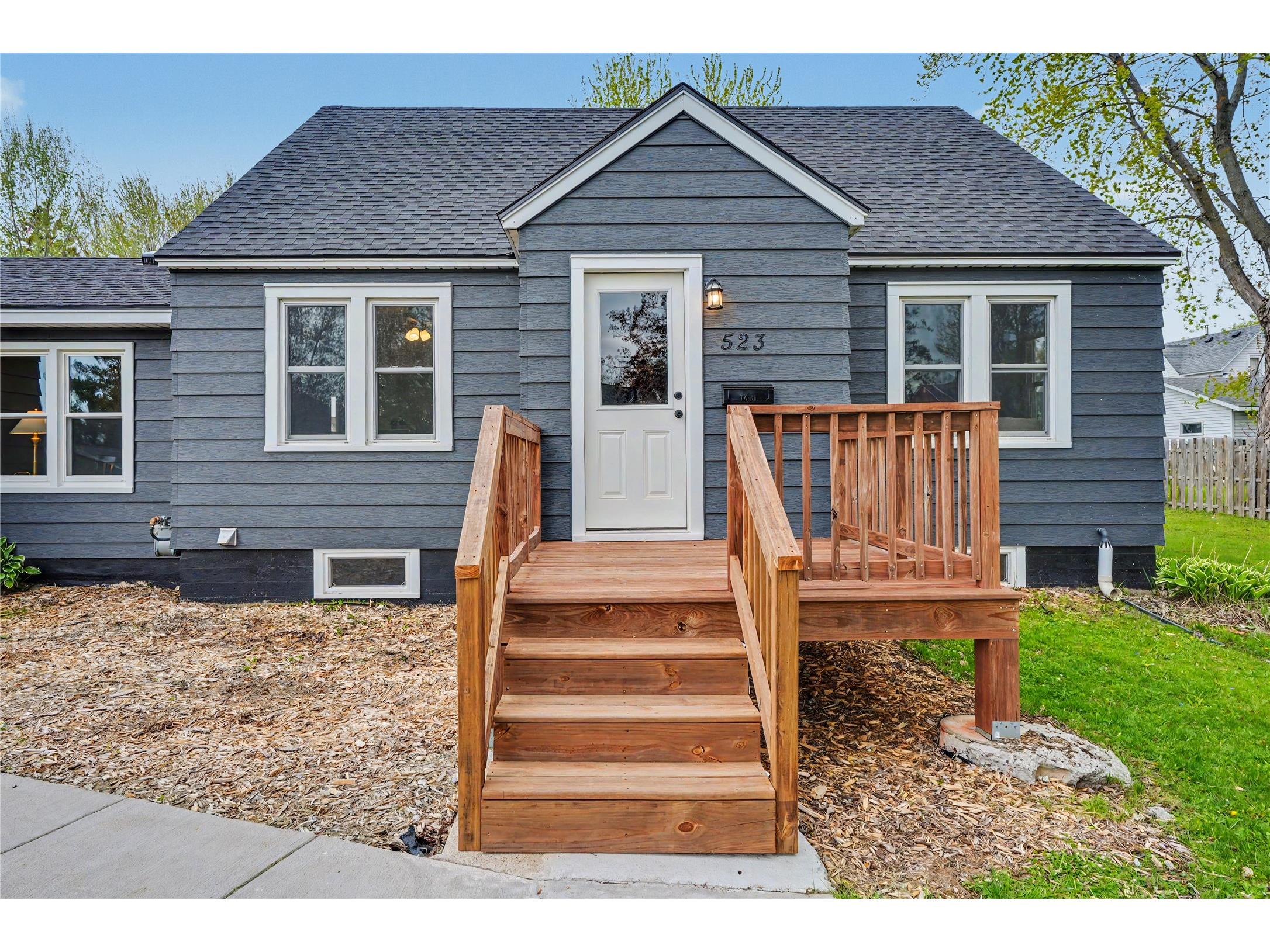523 Madison Street Stanley WI 54768 1601128 image2