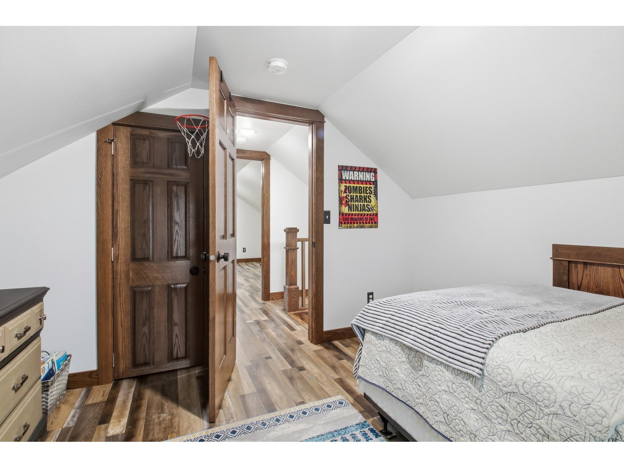525 W Lincoln Street Augusta WI 54722 1602076 image17