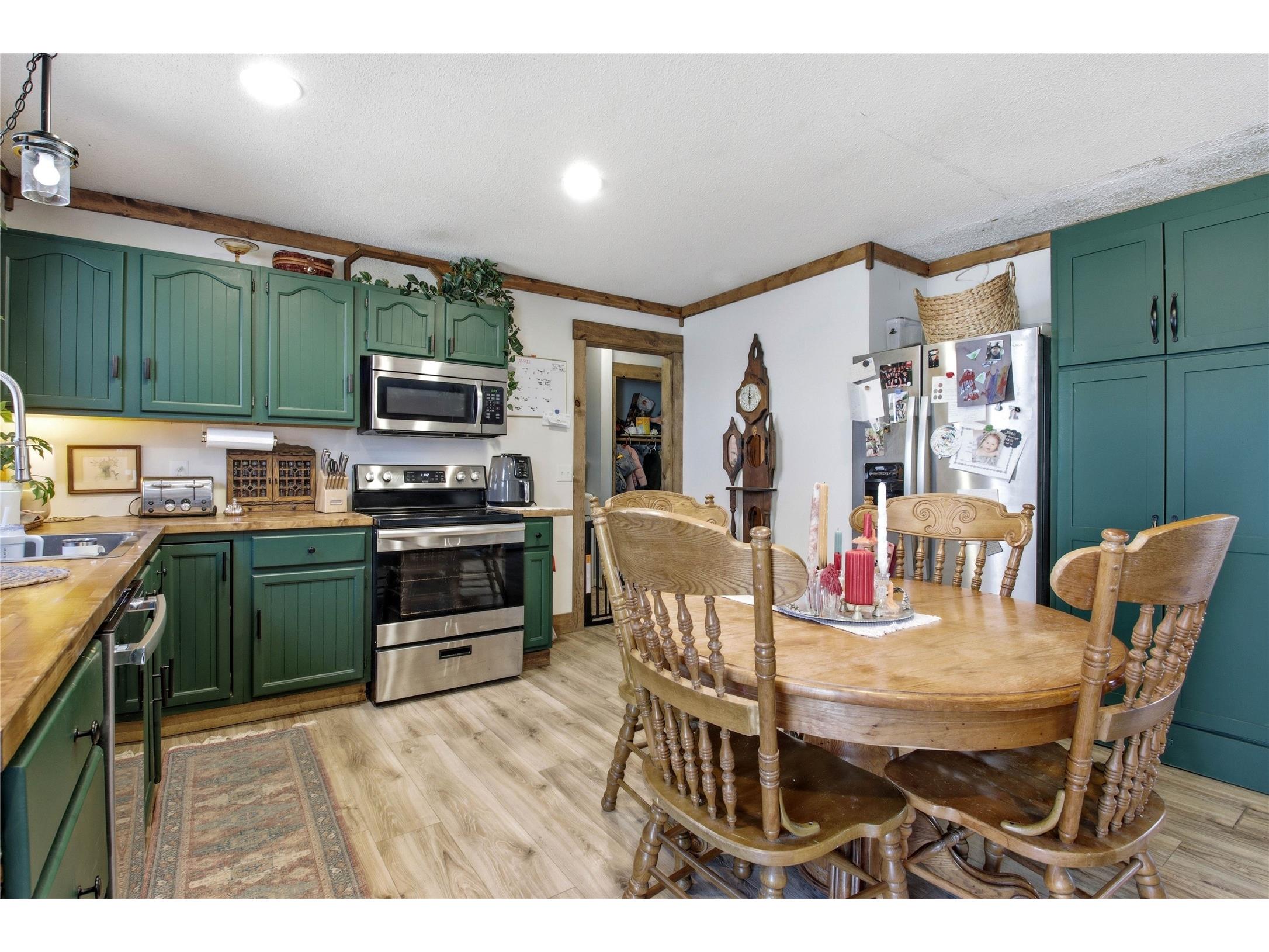 527 10th Avenue Clear Lake WI 54005 1599854 image4