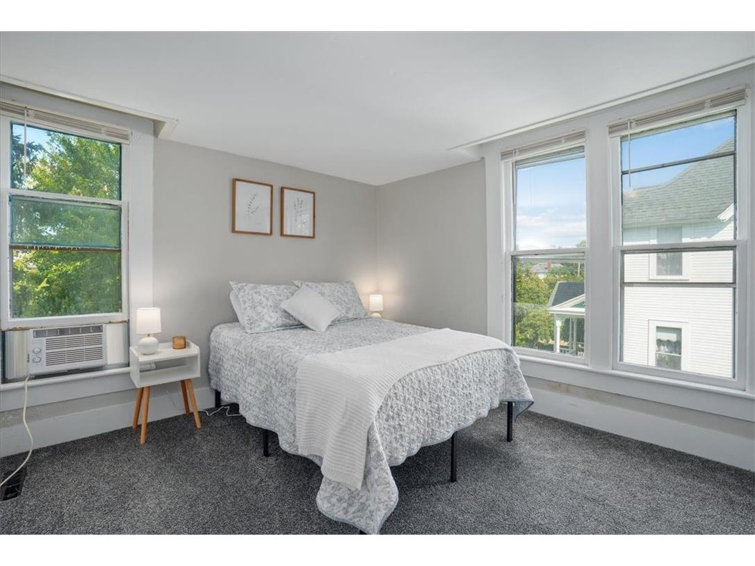 527 W Grand Avenue Eau Claire WI 54703 1595269 image14