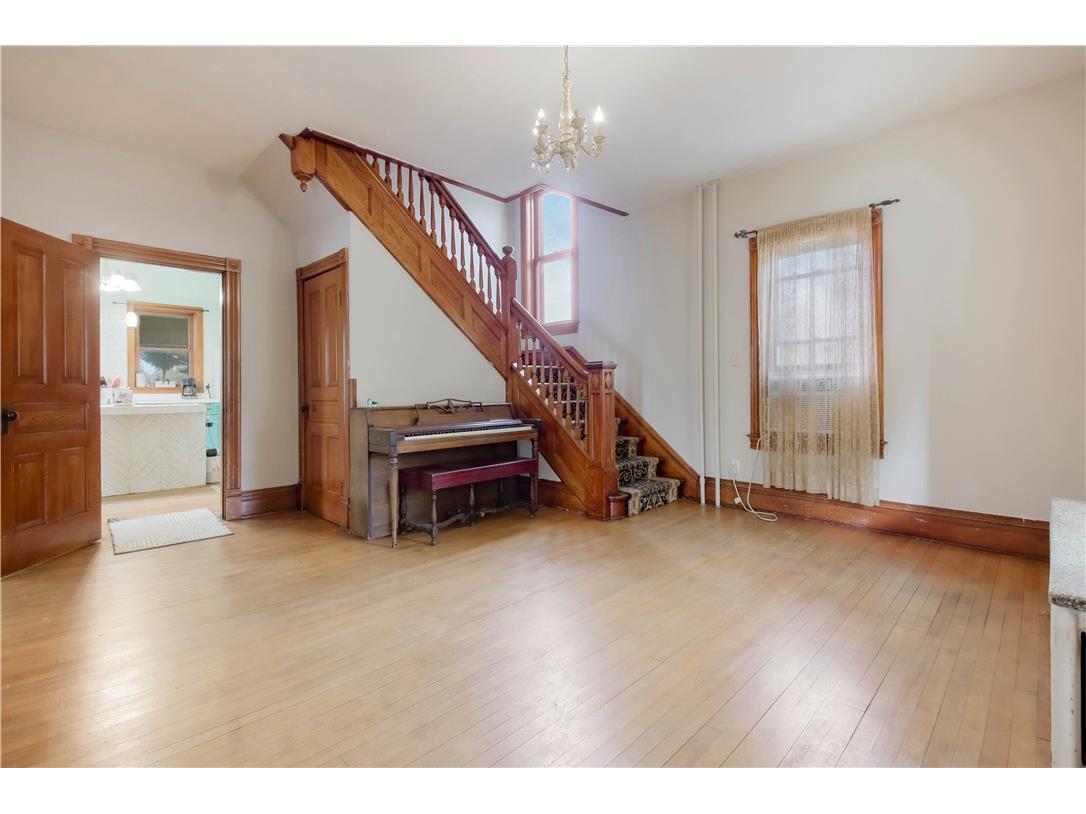 530 Hobart Street Eau Claire WI 54703 1596977 image15