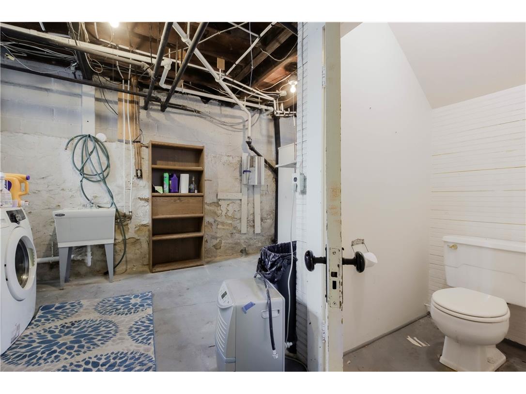 530 Hobart Street Eau Claire WI 54703 1596977 image37