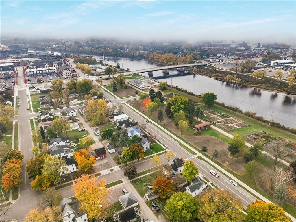530 Hobart Street Eau Claire WI 54703 1596977 image42