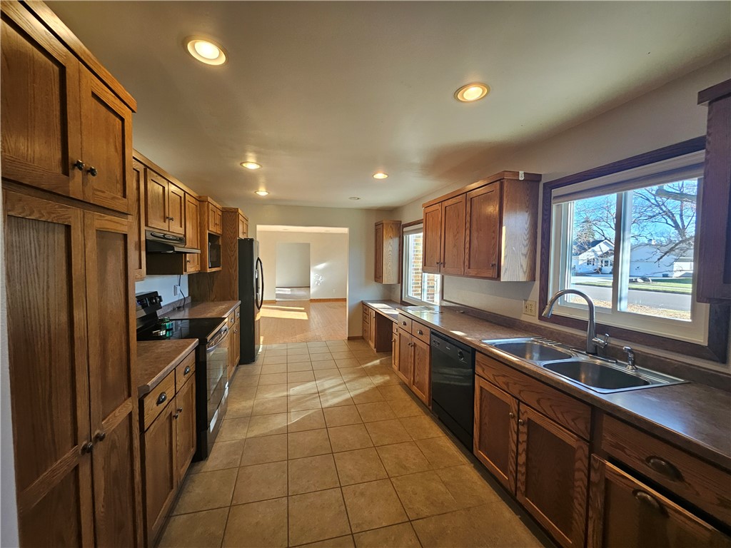 532 Macomber Street Chippewa Falls WI 54729 1596041 image10