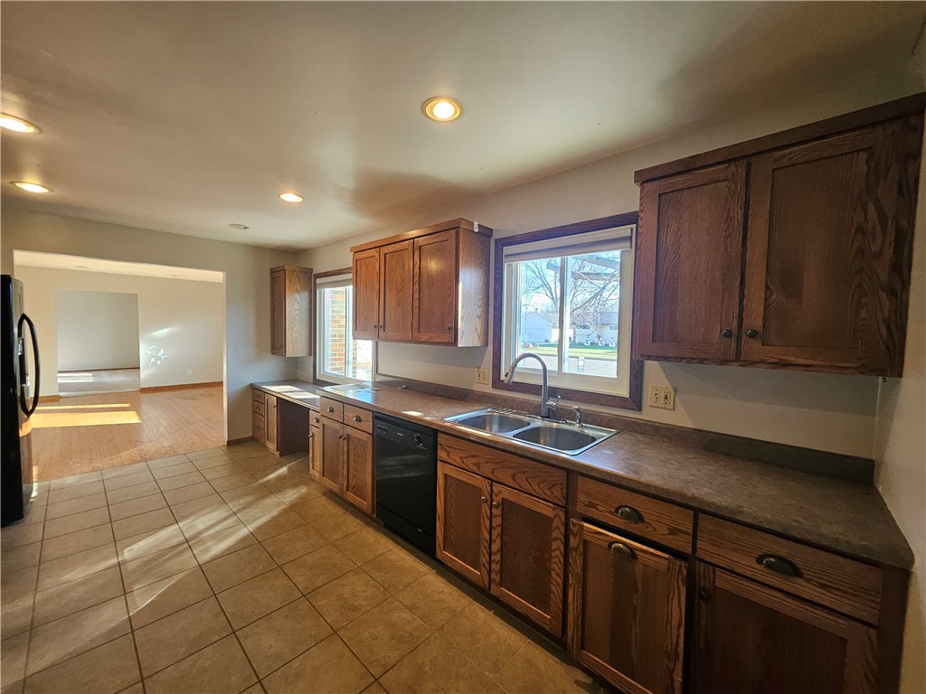 532 Macomber Street Chippewa Falls WI 54729 1596041 image11