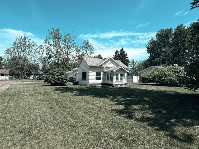 536 Olive Street Chippewa Falls WI 54729 1601518 image1
