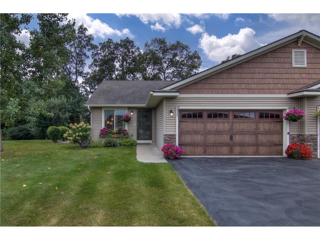 537 Blue Karner Drive Altoona WI 54720 1585428 image1