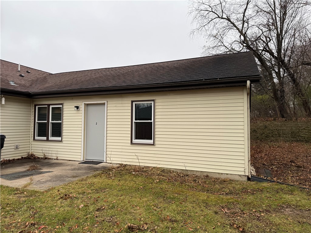 538 Woodridge Court #2 Menomonie WI 54751 1597412 image1