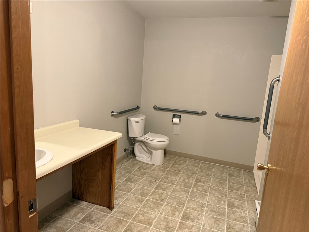 538 Woodridge Court #2 Menomonie WI 54751 1597412 image11