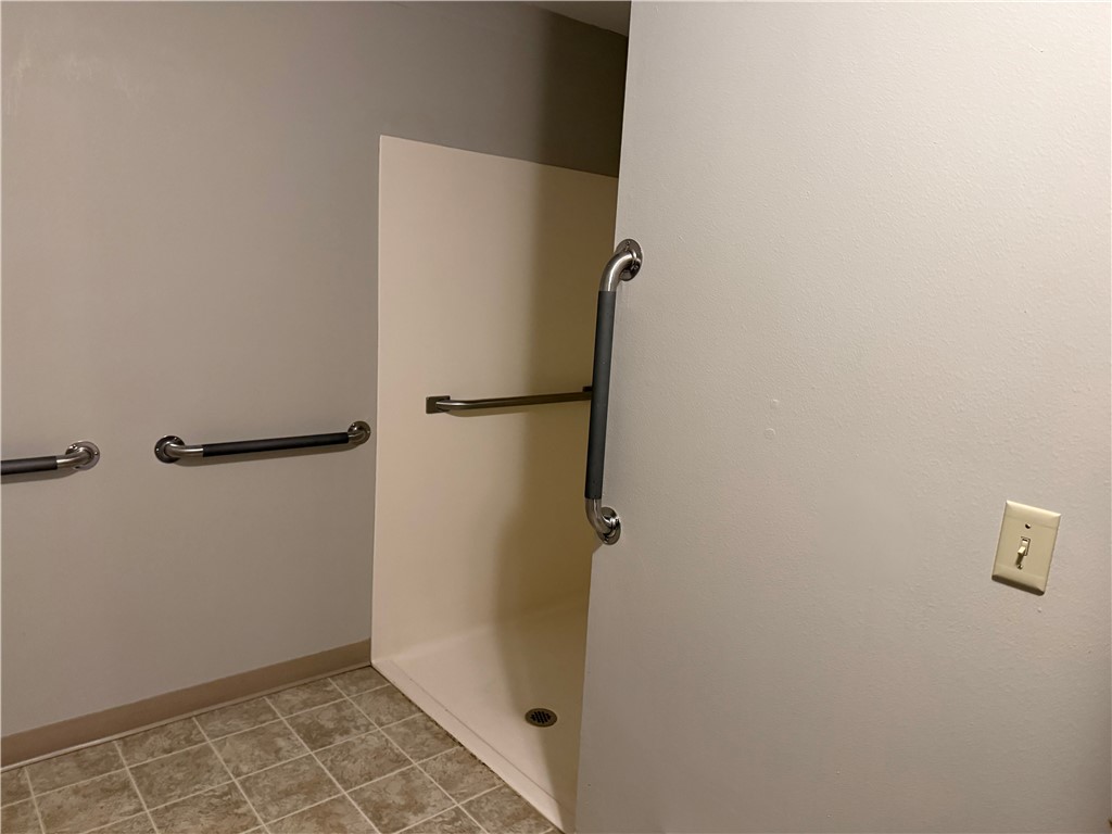 538 Woodridge Court #2 Menomonie WI 54751 1597412 image13