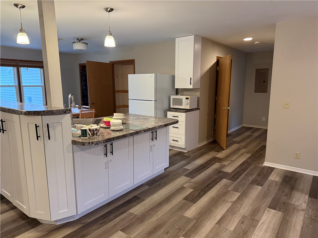 538 Woodridge Court #2 Menomonie WI 54751 1597412 image3