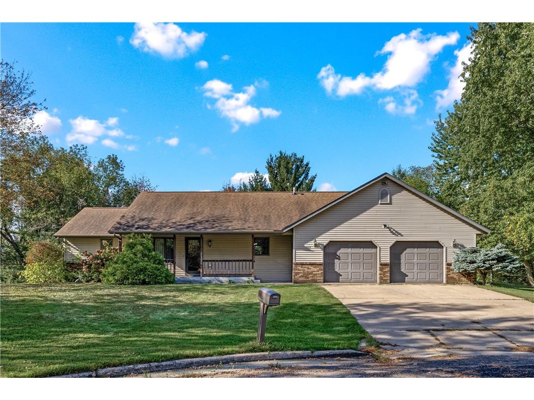 543 S Crestwood Court Cadott WI 54727 1596168 image1