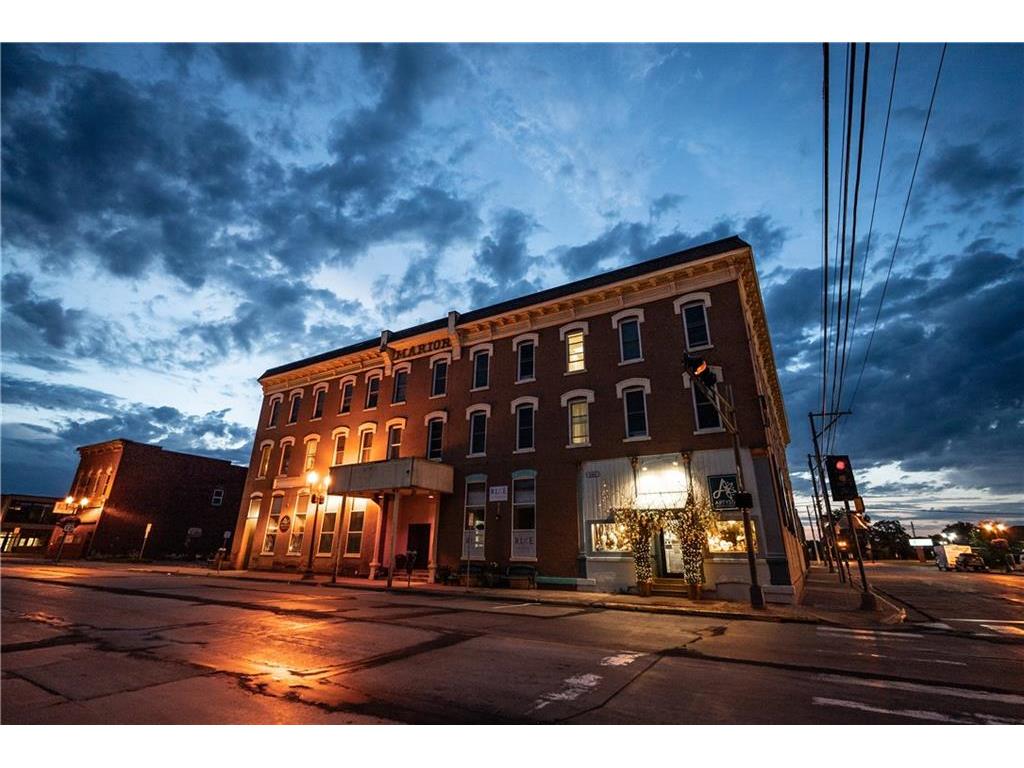 544 S Broadway Street, Menomonie, WI, 54751 MLS 1575303 Edina Realty