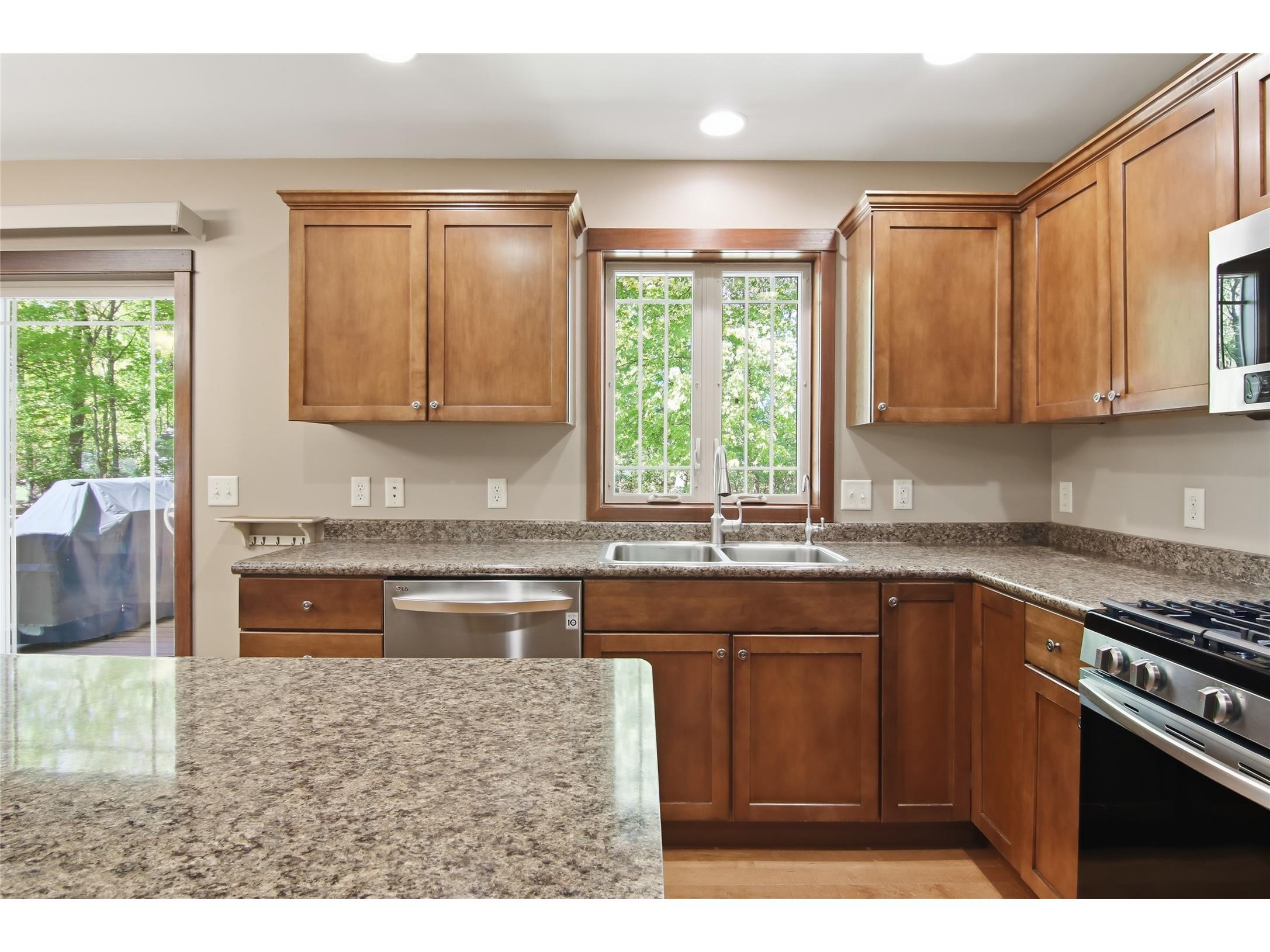 5446 Benjamin Street Eau Claire WI 54703 1601136 image16