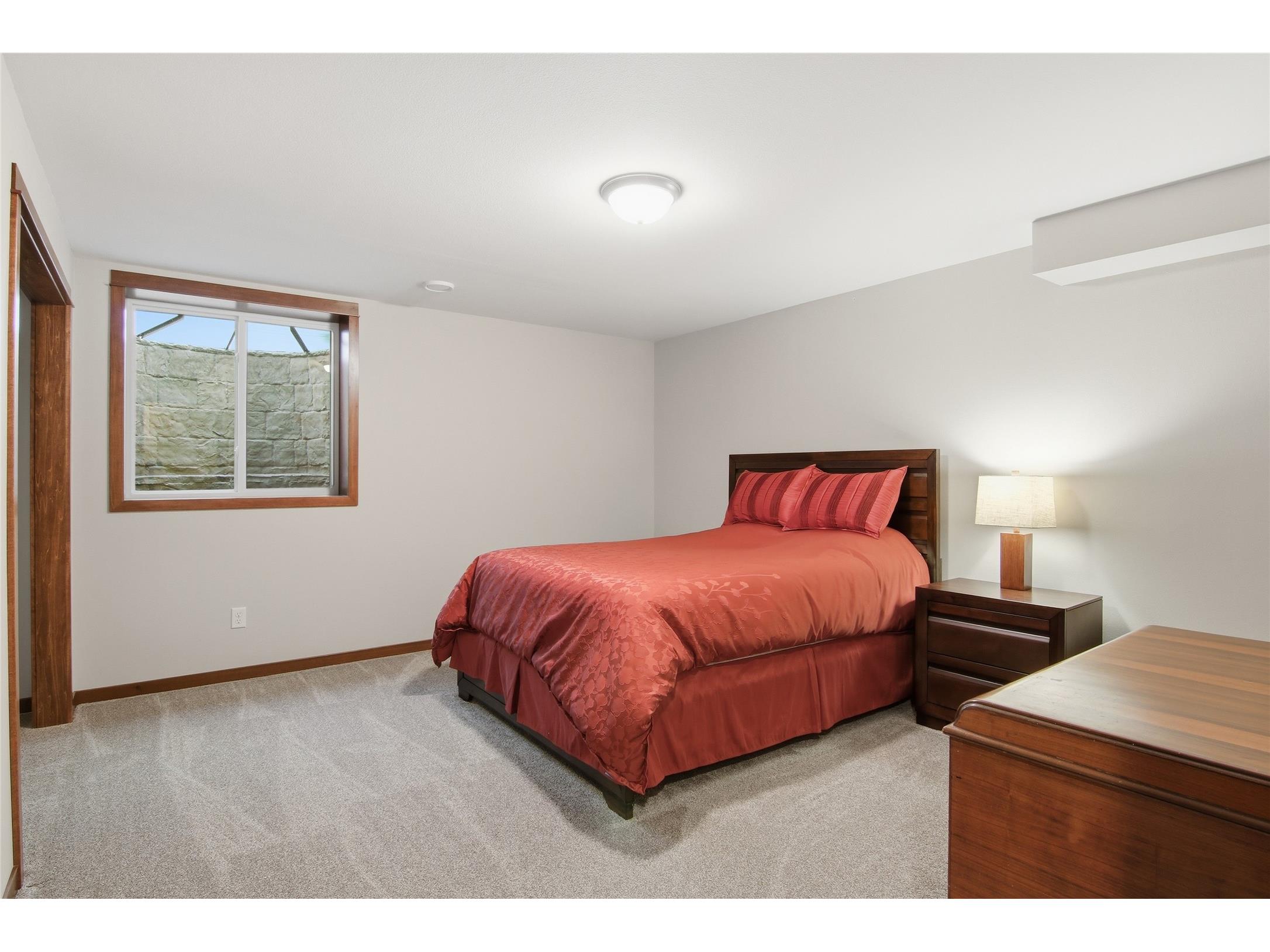 5446 Benjamin Street Eau Claire WI 54703 1601136 image36