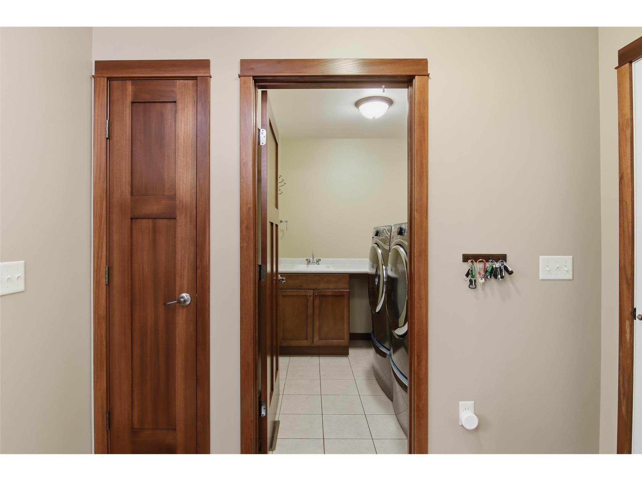 5446 Benjamin Street Eau Claire WI 54703 1601136 image41