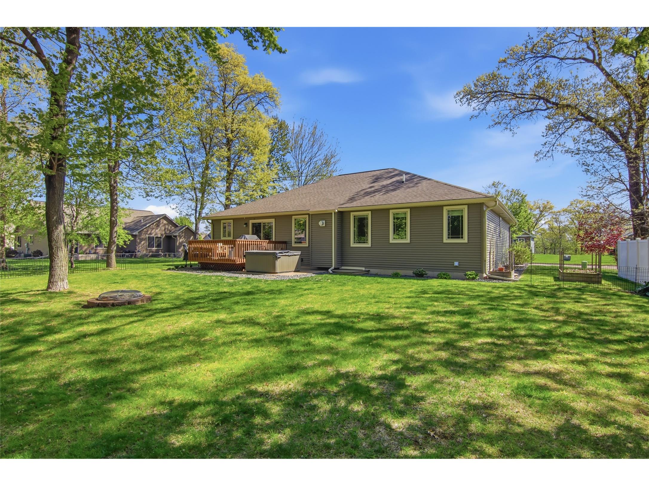5446 Benjamin Street Eau Claire WI 54703 1601136 image46