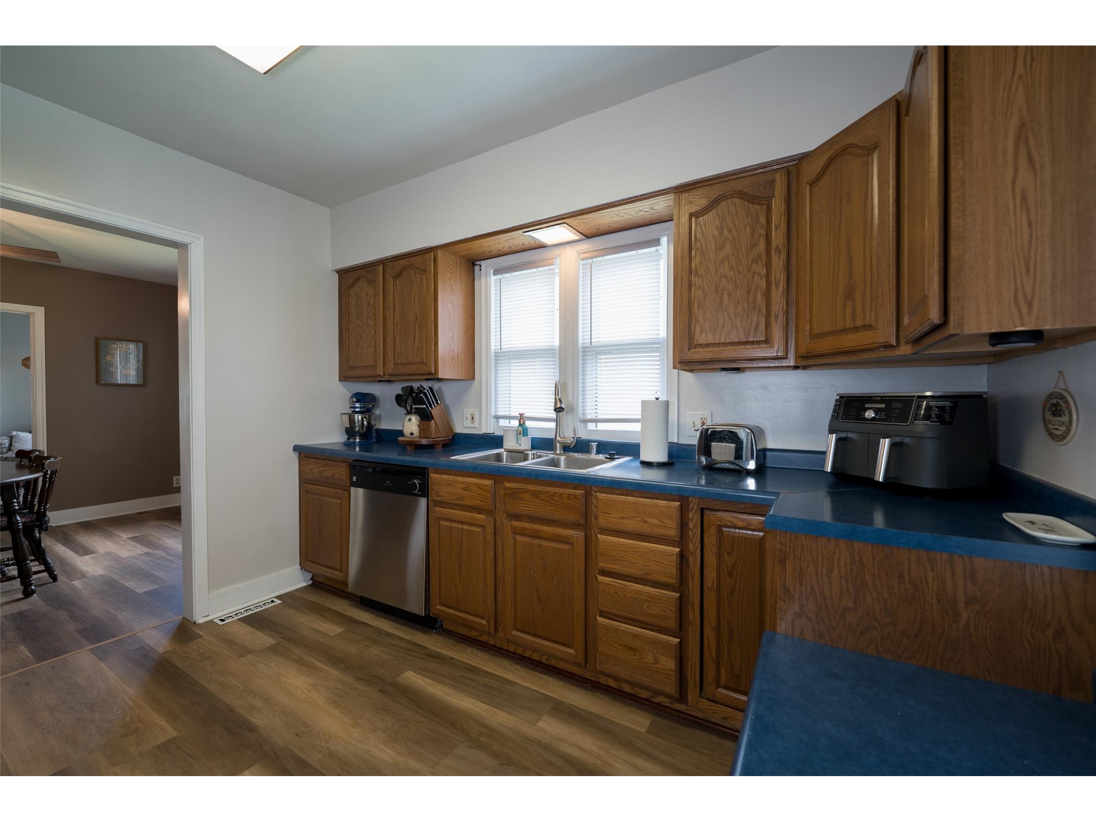 551 W Main Street Mondovi WI 54755 1601406 image17