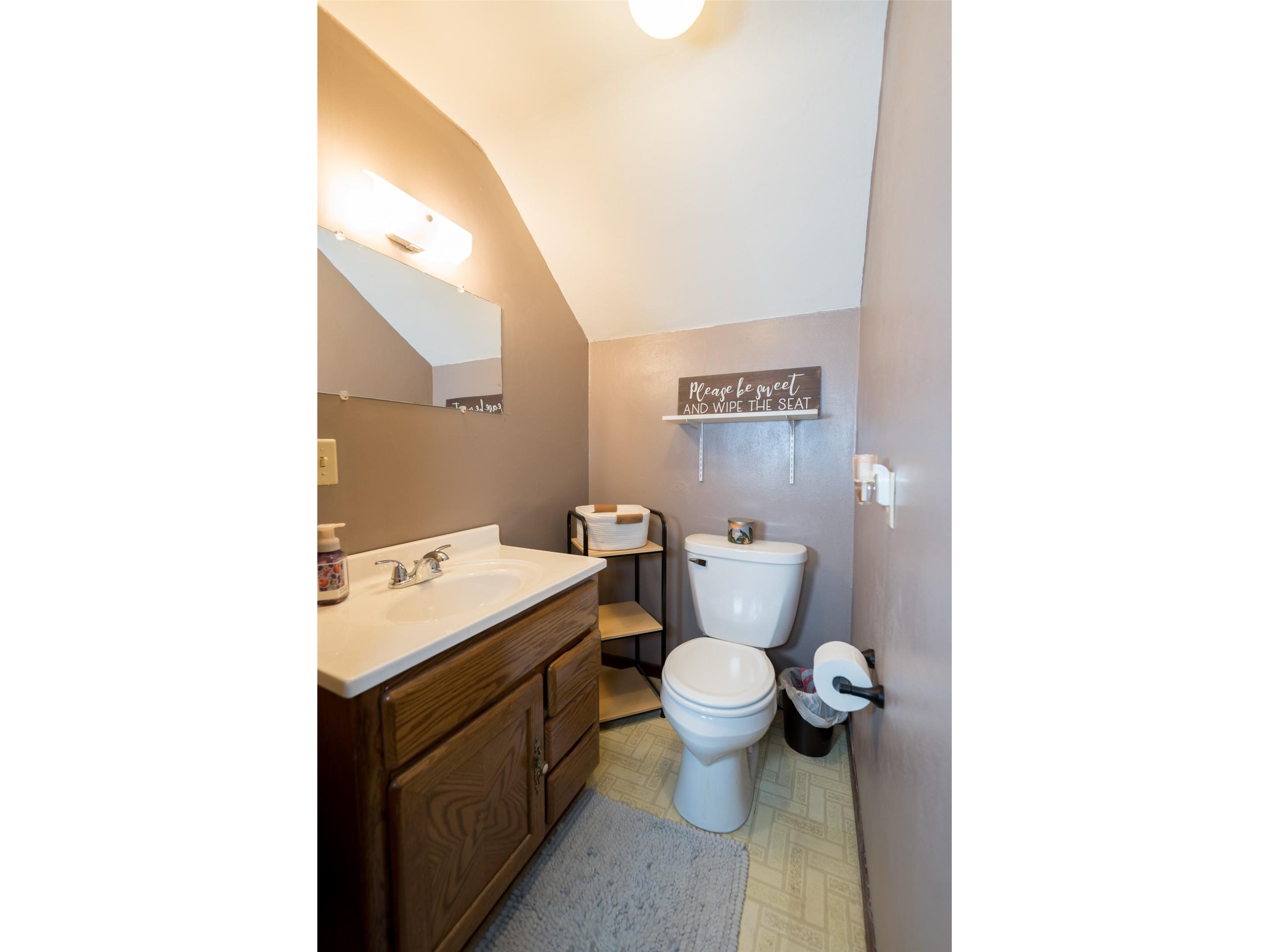 551 W Main Street Mondovi WI 54755 1601406 image29