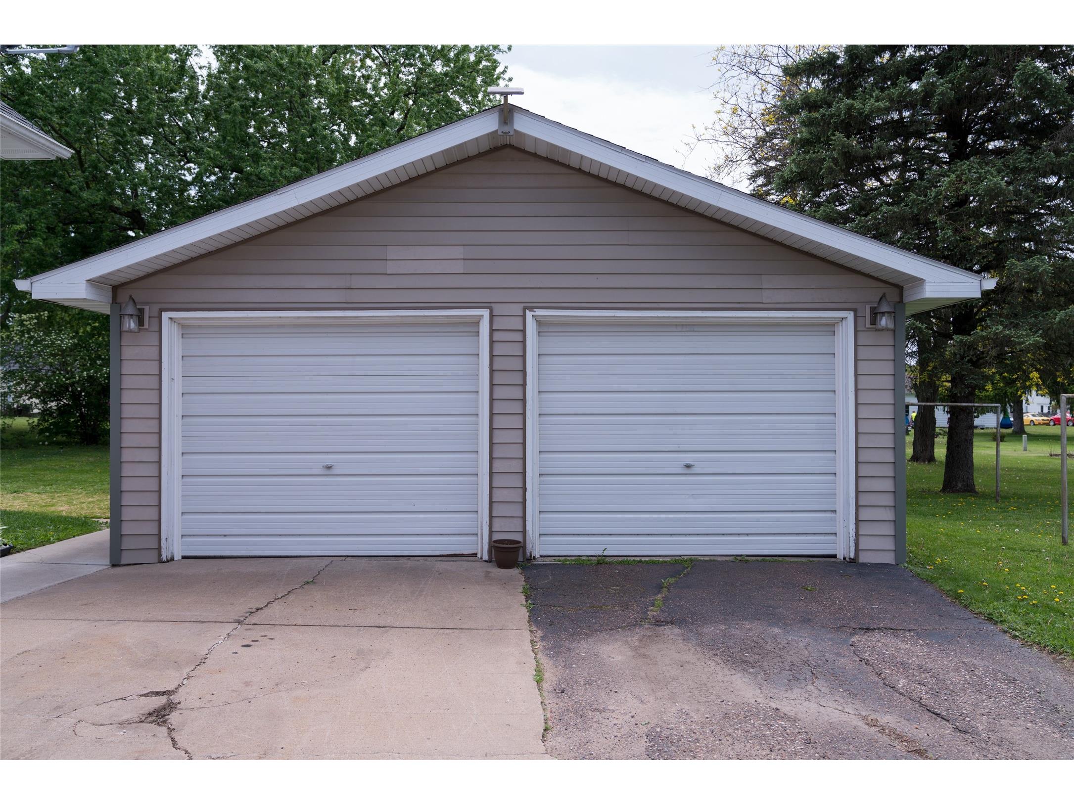 551 W Main Street Mondovi WI 54755 1601406 image38