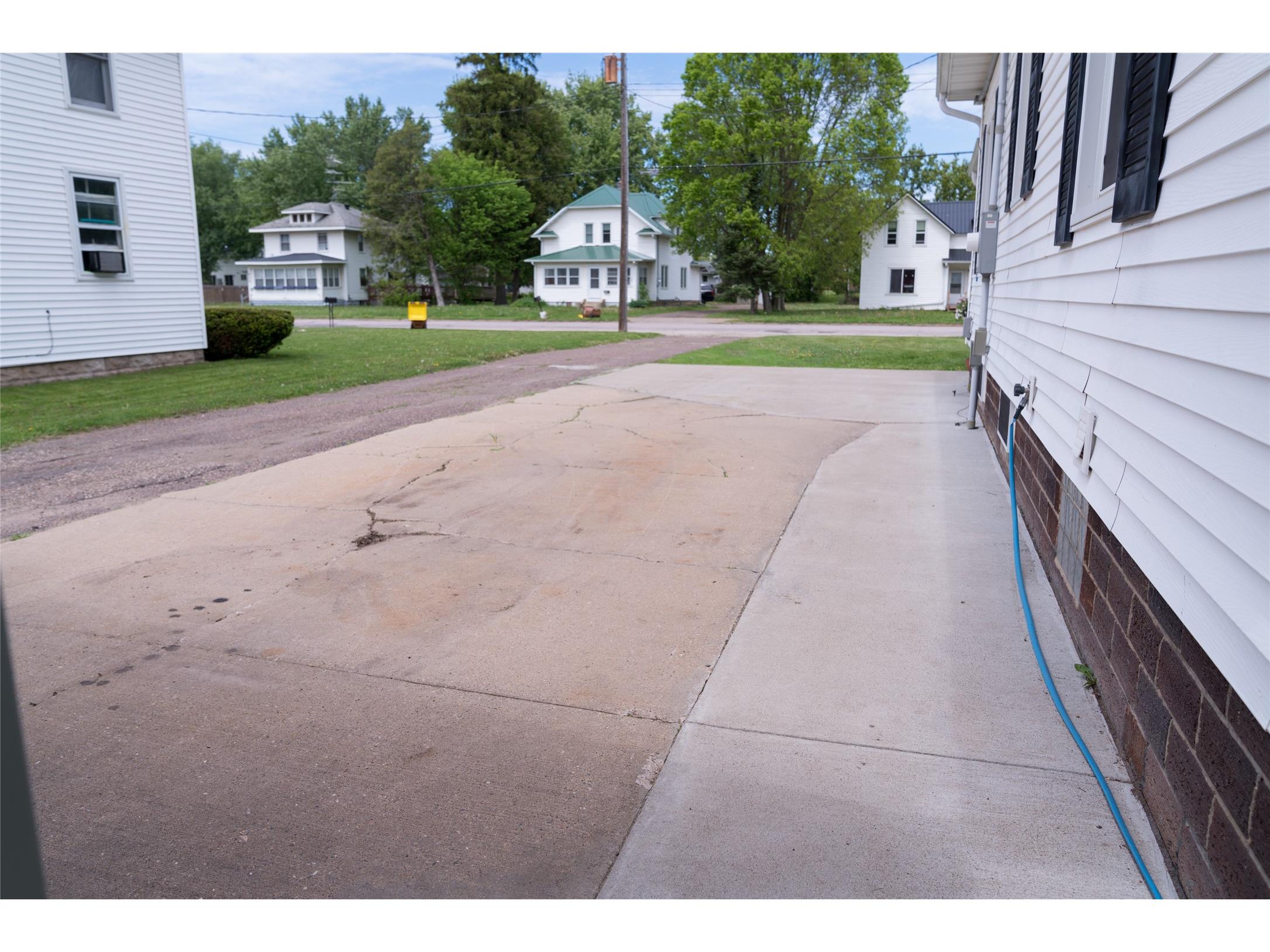 551 W Main Street Mondovi WI 54755 1601406 image42
