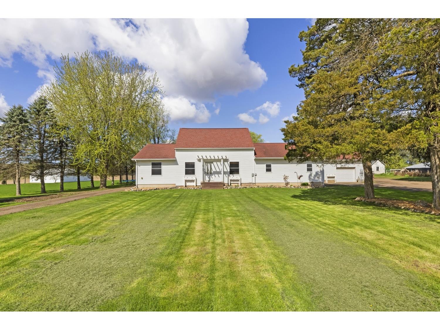 553 N County Road D Elmwood WI 54740 1600618 image2